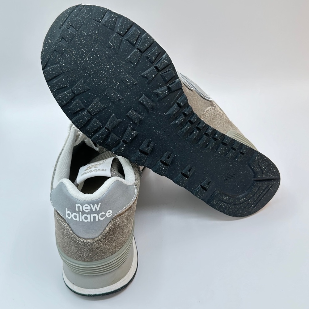 New Balance - Picture 4 of 6